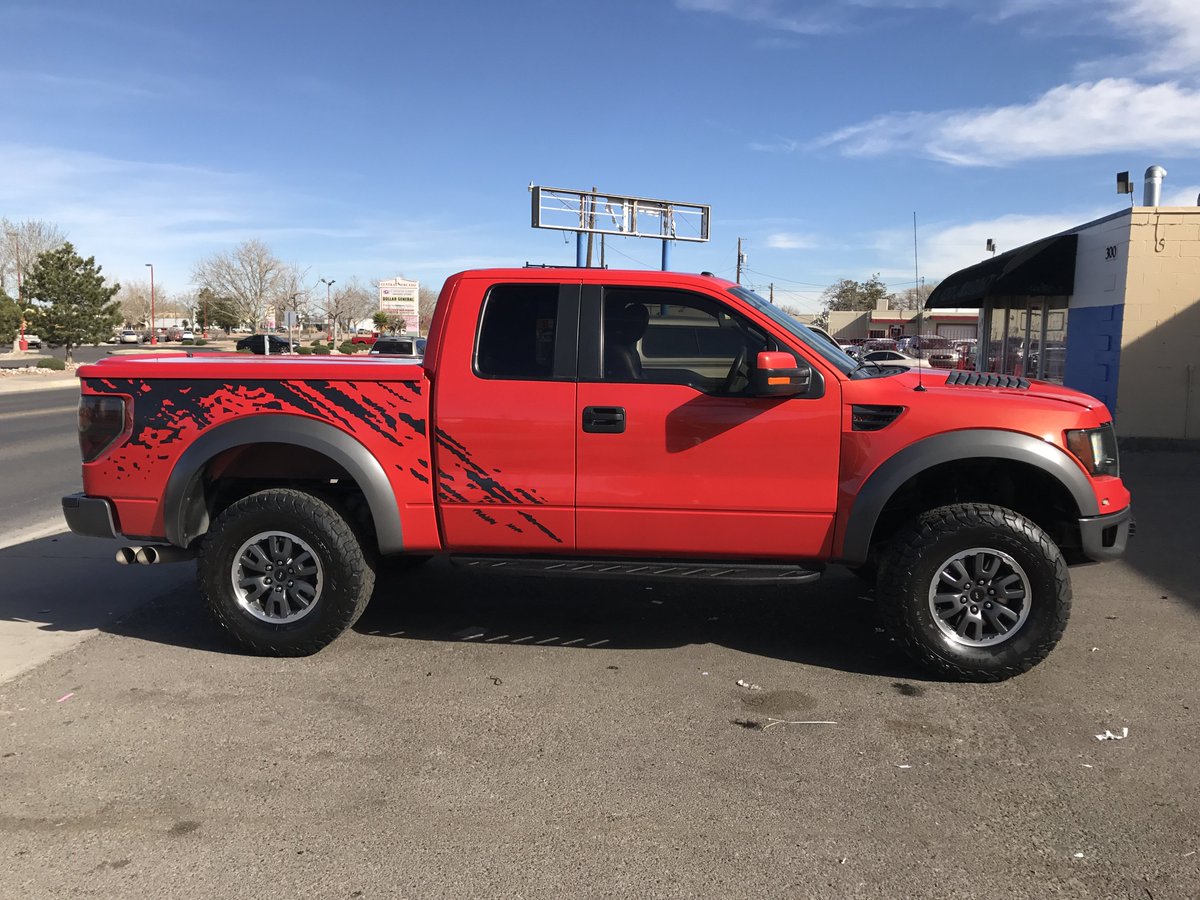 LyonAutoSpa's tweet image. NEED TO CLEAN YOUR CAR??