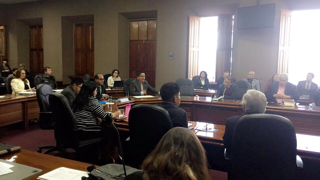 MineducGT's tweet photo. #JuntosAvanzamos | Ministro @oscar_hlopez participa en taller de Gestión Estratégica de Prioridades de Gobierno y Proyectos de Alto Impacto,  desarrolla el tema de #TecnologíaEnElAula @MineducGT https://t.co/VQGAYIy6Tc