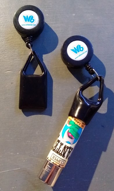 lighter leash clipper