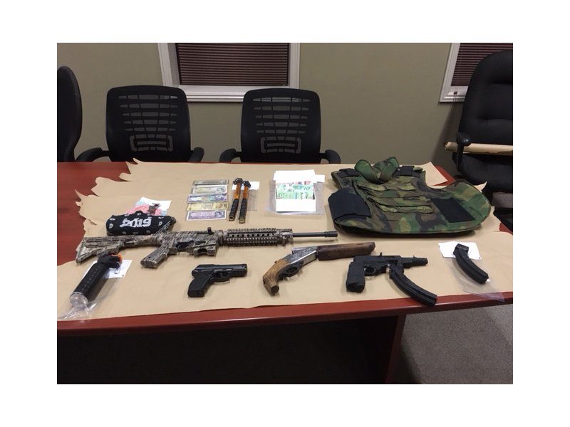 Prince Albert Police Get Weapons and Drugs Off the Streets dlvr.it/Q9qCKZ https://t.co/AtNIFwMm1A
