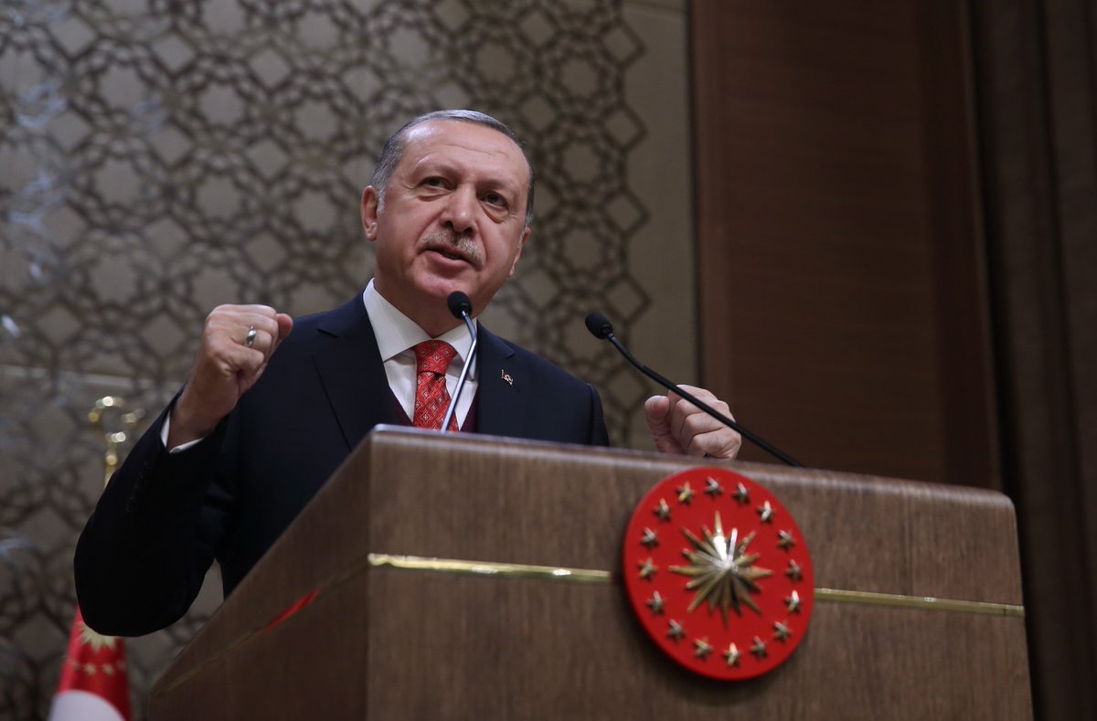 RTErdogan's tweet photo. "Cumhurbaşkanından muhtarına kadar 2023 hedeflerine kilitlenmiş, 2053 ve 2071 vizyonuna inanmış bir millet var."

https://t.co/thVvrjyUPw https://t.co/sbRdq9LNwD