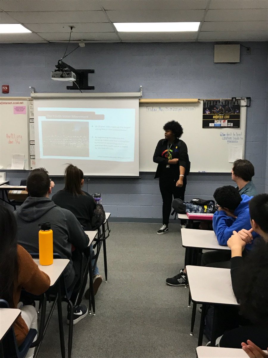 inspire2vote's tweet photo. Shout out to @VistaBsu who are registering their school to vote! Great job empowering students to use their voice and power through casting a ballot. #onevista #inspire2vote https://t.co/BJj80QQ0fc