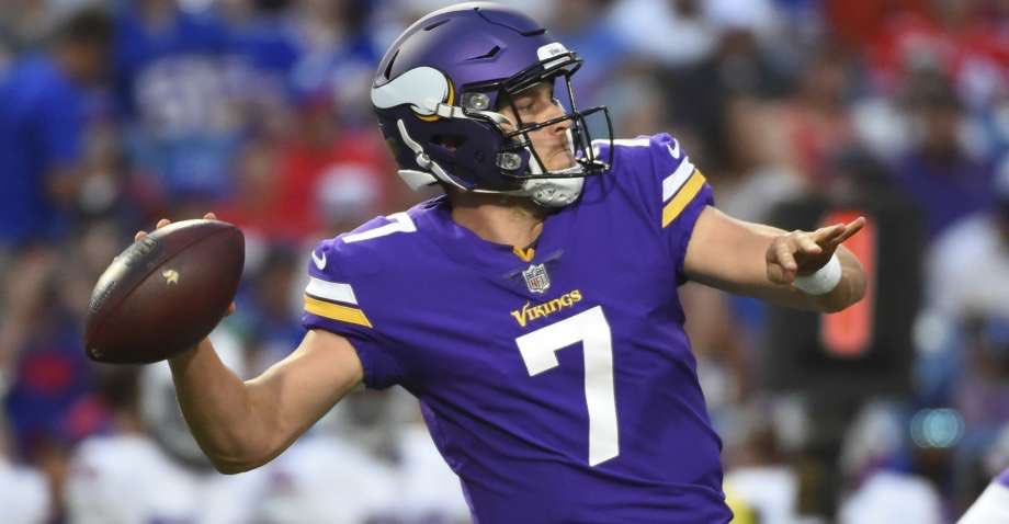 NILEliteGear's tweet photo. Who will win?

RT for Vikings
LIKE for Saints https://t.co/YSJIB5ZZgq