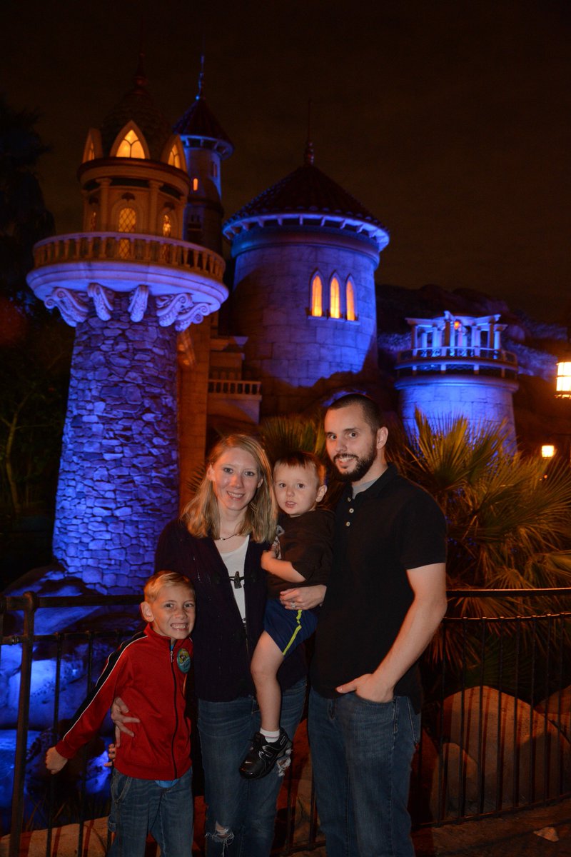 Youngtopia (@youngtopiatv) on Twitter photo 