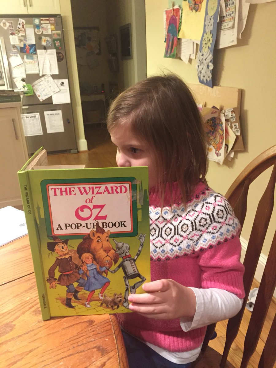 jaimeschell5's tweet photo. A favorite fairytale. #readwithme https://t.co/WEFzU3Fzrb