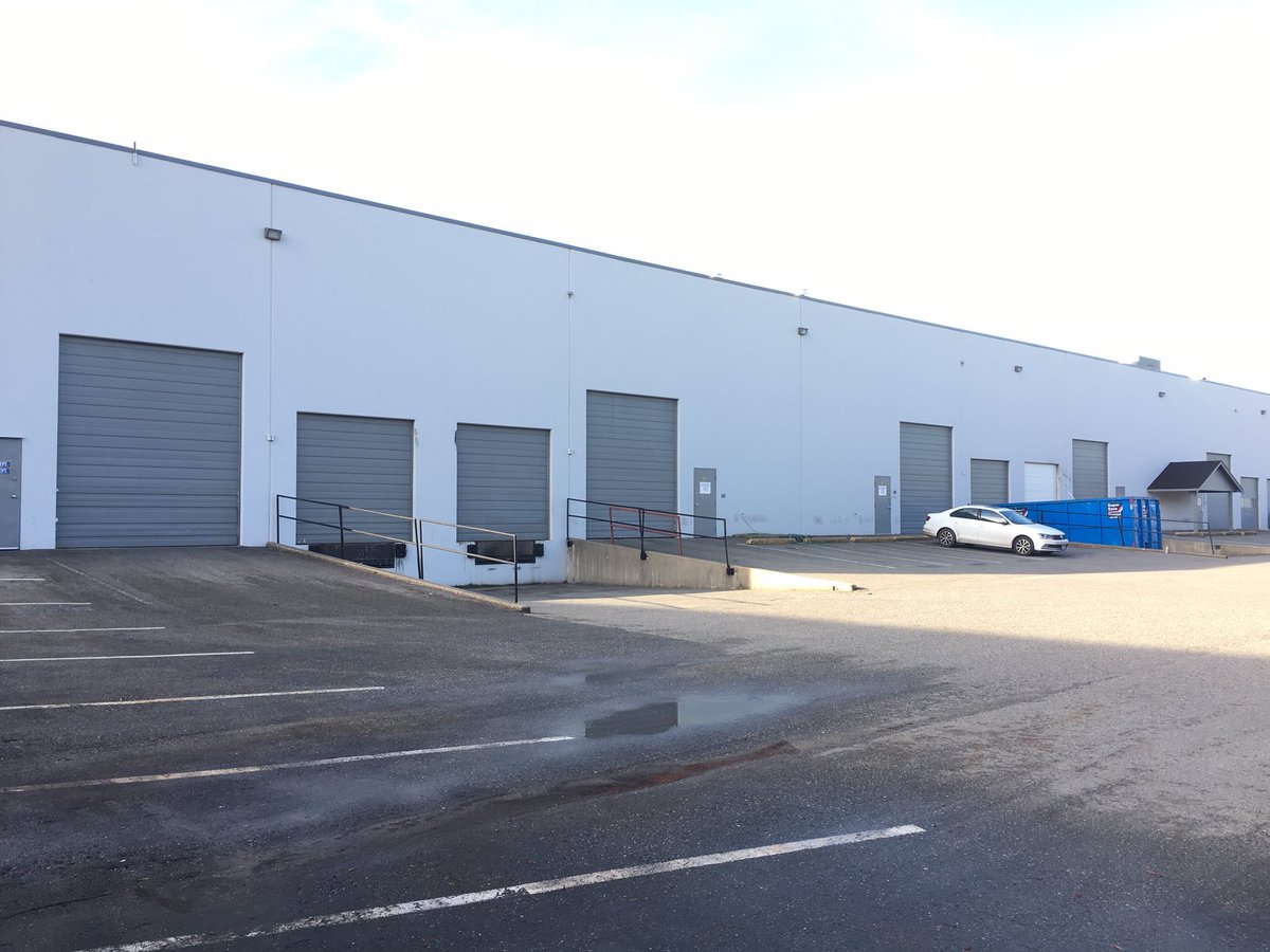 NAILangley's tweet photo. Top Quality Offices/Warehouses for LEASE Located in Langley. 6,988-45,244 sf. HEAVY POWER: 1,600 amps, 600 volt- 3 phase minimum 200 amps per bay plus independent HVAC systems in every unit! Units are going fast! Call Don MacDonald 604-514-6824 https://t.co/twhRsPA76M https://t.co/NGYw67FzAo