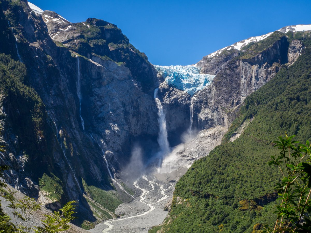 Alsnuff De On Twitter Der Hangegletscher Ventisquero Colgante Im Nationalpark Queulat Bei Puyuhuapi Chile Carreteraaustral