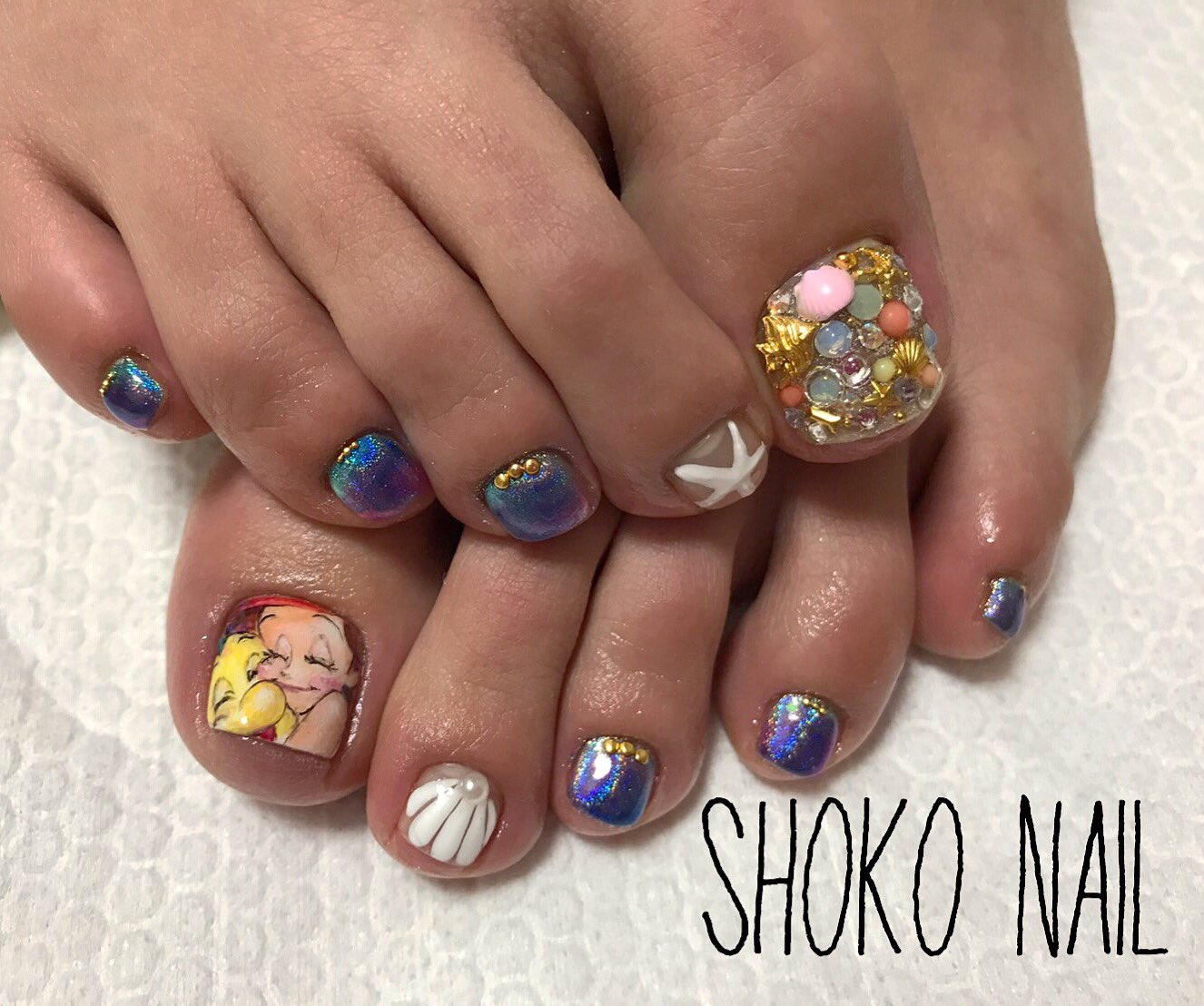 Twitter 上的 Shoko Nail ショコネイル アリエル やりたい事を詰め込み 巻爪の食い込みも丁寧にケアします フットネイルは2ヶ月に１回をオススメしてます どんなデザインでも6000yen 町田ネイルサロン ネイル フットネイル キャラネイル アリエルネイル