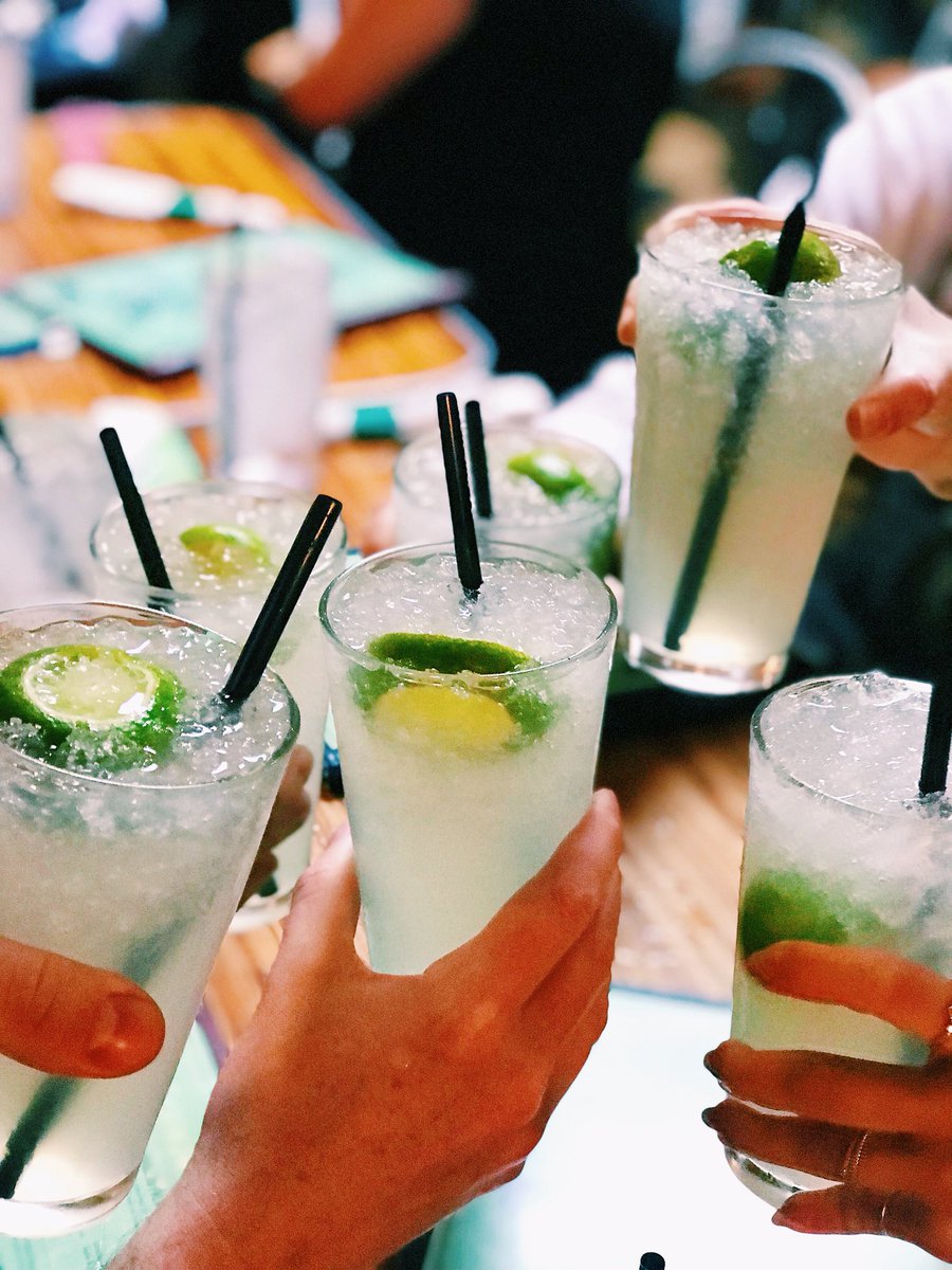 When the whole squad gets vodka limeades. 😎💚 #rva #rvadine