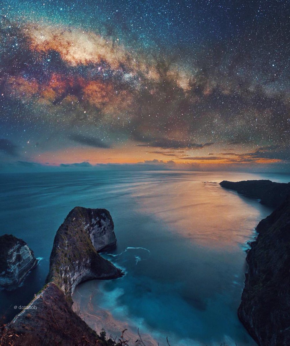 EarthPicPix's tweet photo. Bali, Indonesia 
Aka the place where everyone on Instragram goes. https://t.co/dSqfqKrCTK