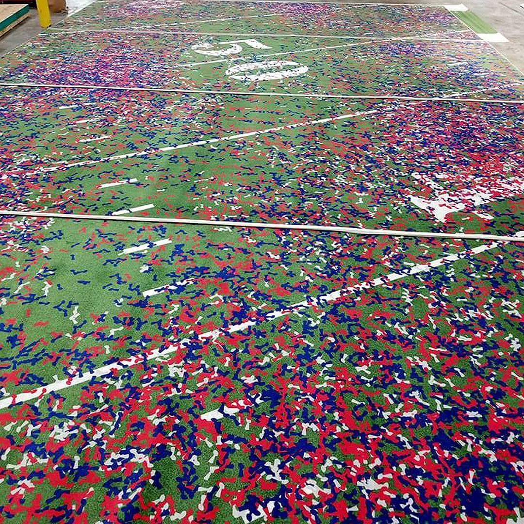 InsideTrackInc's tweet photo. The Inside Track finished product for The NFL Experience in Times Square. High res graphics printed on dye sub carpet. Installed at "Road to the Superbowl" and the "Superbowl Celebration".#theinsidetrack #customprintedcarpet #tradeshow #eventflooring #eventprofs
#nflexperience https://t.co/bxVAp33dGF