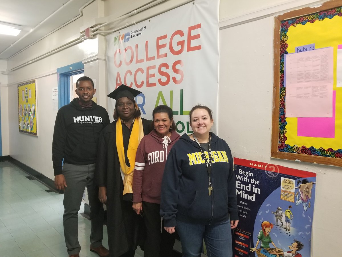 esmtis190's tweet photo. #CollegeAwarenessDay2018 https://t.co/XemQoyIAVc