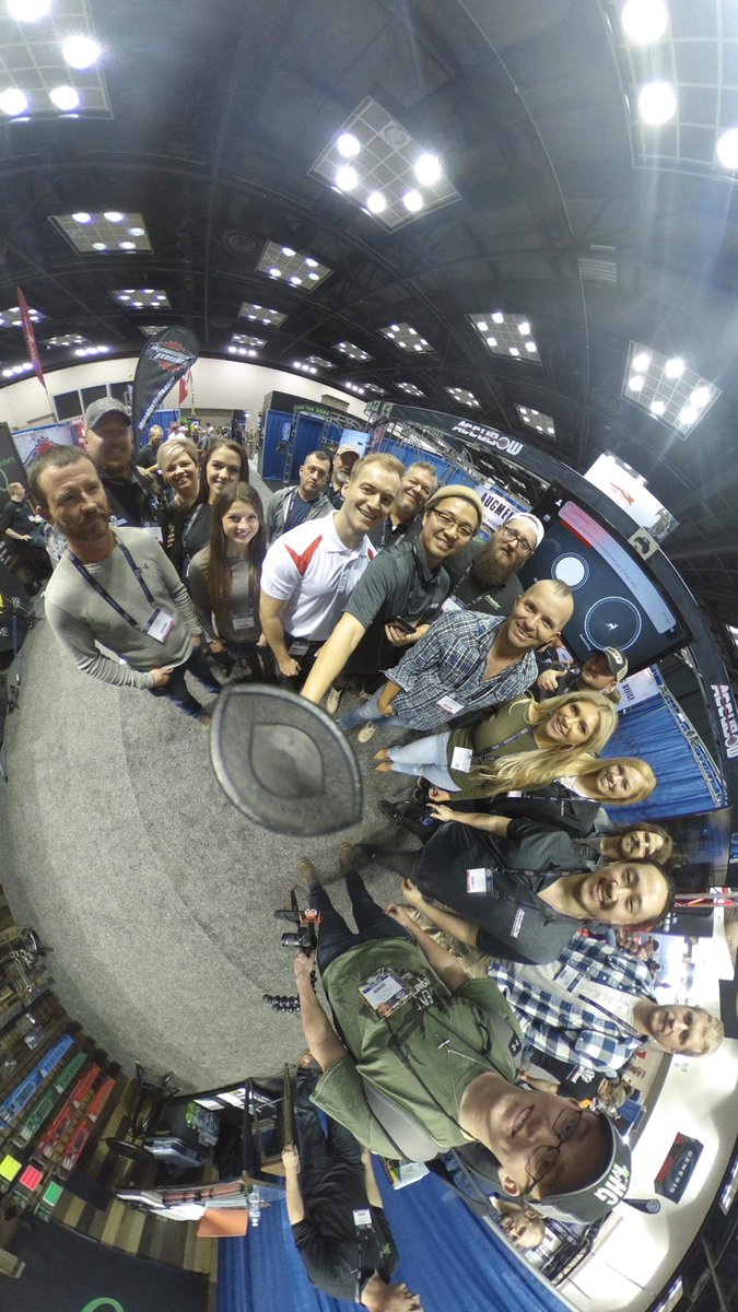 AccuBow® tweet media