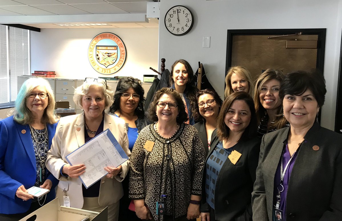 P2Hannley's tweet photo. #AZHouse #Democrats file #ERA. #ShePersisted #itstime #ERAnowAZ #EqualPay @ERAAction @pdamerica @AthenaSalman @IselaBlancAZ @CharleneforAZ @AZHouseDems https://t.co/IxocJpYeyY