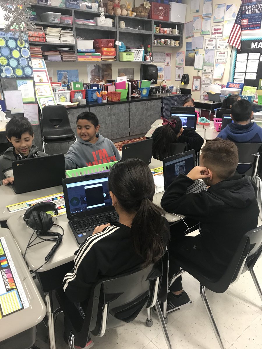 JFinstructTech's tweet photo. #SantaFeElementary 3rd grade students using #FlipGrid for the first time. They are video discussing what they have learned about mountains. https://t.co/7jlvIk7OU5
