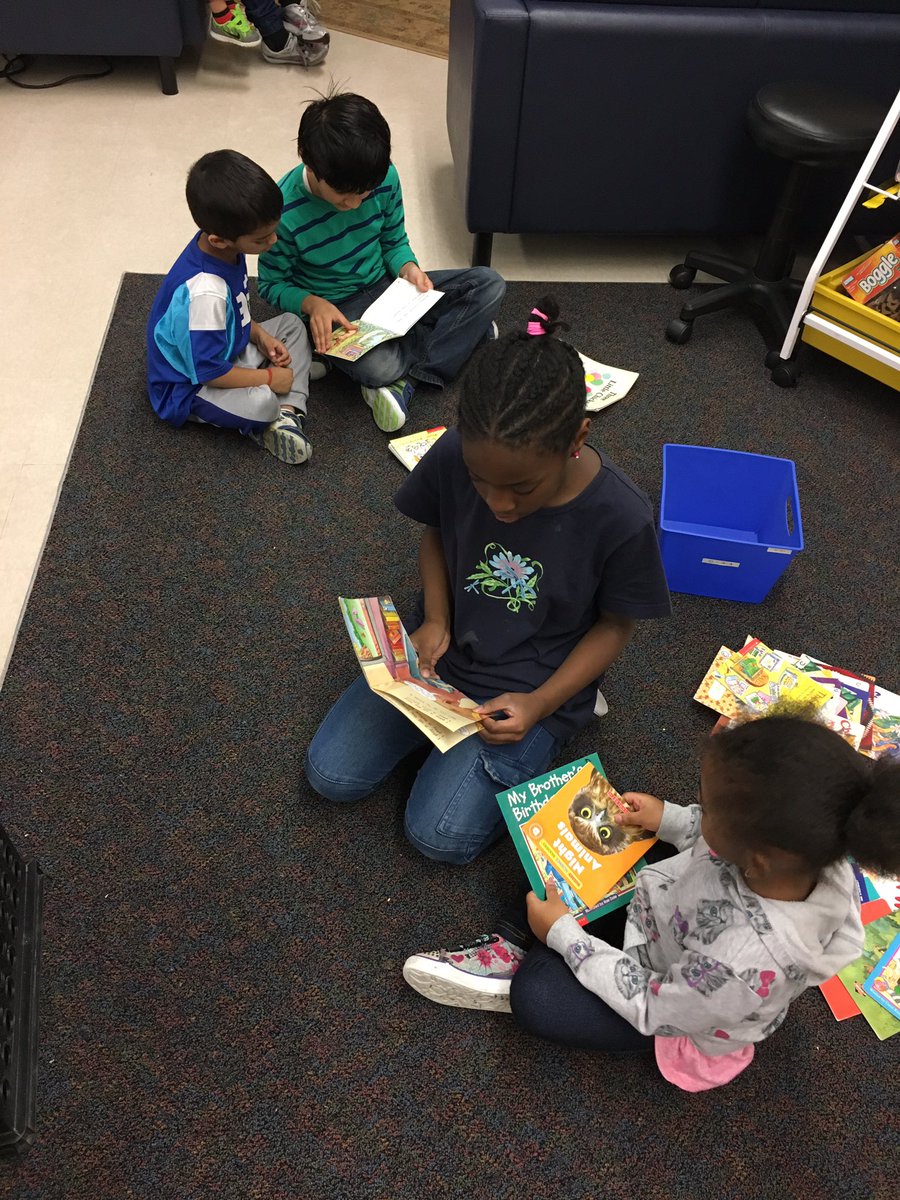 RauschsRoom's tweet photo. Meeting our K3 Learning Buddies for the first time! @K3Kinders_HW https://t.co/jD0YSGEGIH