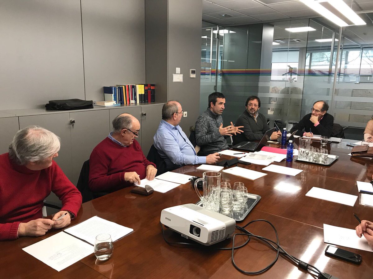 rosalavin_'s tweet photo. Hoy se ha constituido ASEKOOP Asociación de Asesores #Senior Cooperativos #coop de Euskadi, con el apoyo de @konfekoop, Gran día!! https://t.co/QjTCoZ7gud