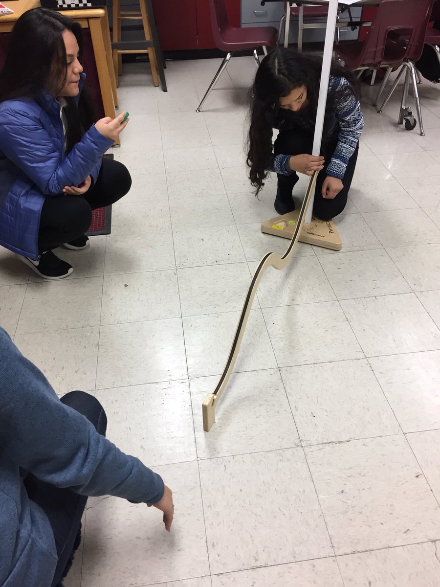 MHSRoseScience's tweet photo. Quick refresher on Kinetic and Potential Energy before...RUBE GOLDBERG!@AreMaroon @claywaller #wearemaroon #skeeternation #phunphysics #p15 https://t.co/nra1pfu62W