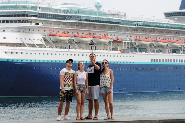 Las Palmas de Gran Canaria recibe seis cruceros en el primer fin de semana del Poema del Mar.
laspalmasgc.es/es/ayuntamient…