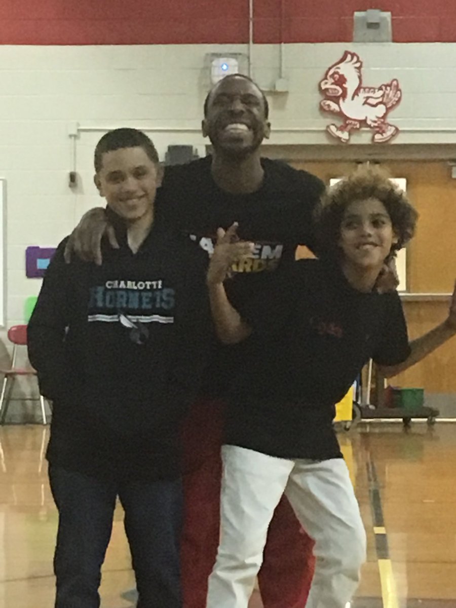 🏀<a href="/FourOaksES/">Four Oaks Elementary</a> Come our tonight and see the Harlem Wizards in Princeton!