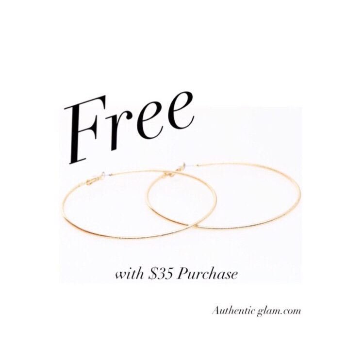 AuthenticGlam's tweet photo. Shop https://t.co/xr6pBPFOlB now and get a free gift 🎁 #freestuff https://t.co/dXOouAwOQr