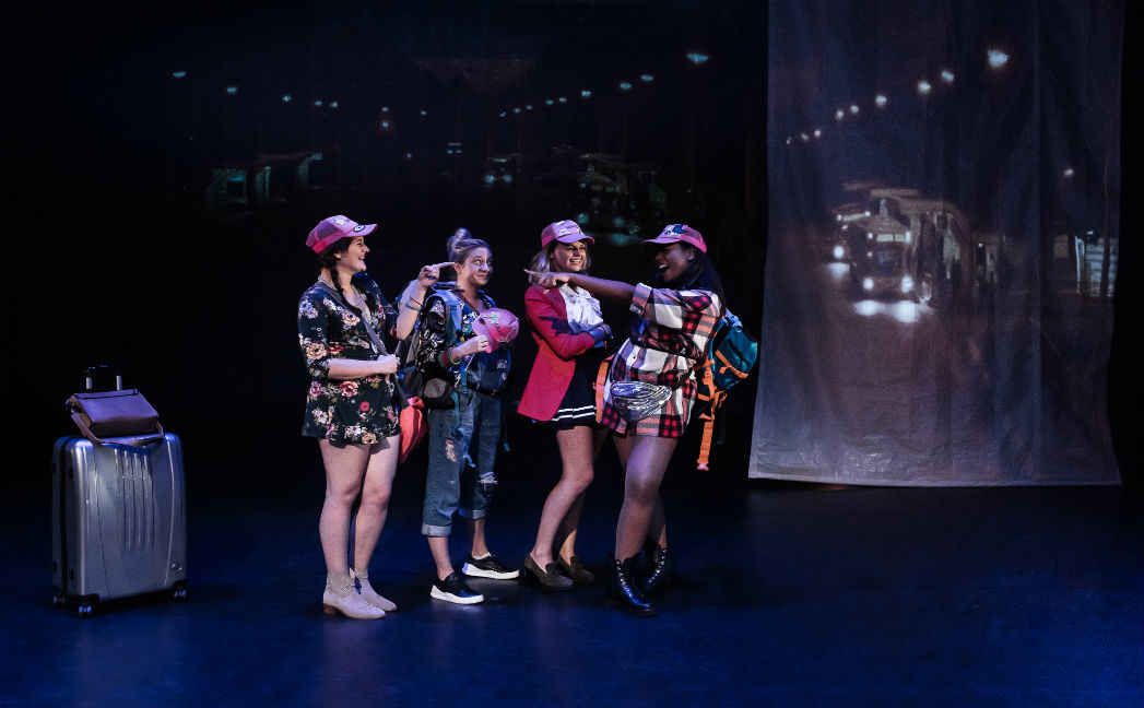 speelhuis's tweet photo. De makers van #VALS en #BOY7 zijn terug met de thrillermusical #SHOCK (12+), naar de bestseller van Mel Wallis de Vries. Zo 14/01 bij ons! https://t.co/l4zEVJUyB3 https://t.co/j61shcLnyn