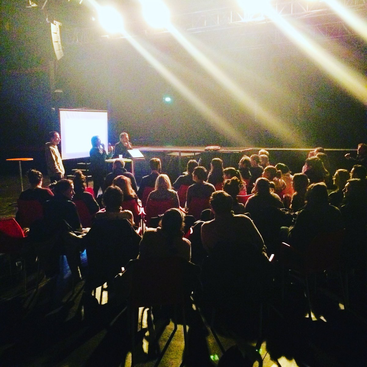lefil42's tweet photo. Réunion de rentrée avec les #benevoles de la Limace, l’#association gestionnaire du fil. #debats, préparation de l’#anniversaire ... #vieassociative #les10ans #benevolat https://t.co/P8yBT6gTTh