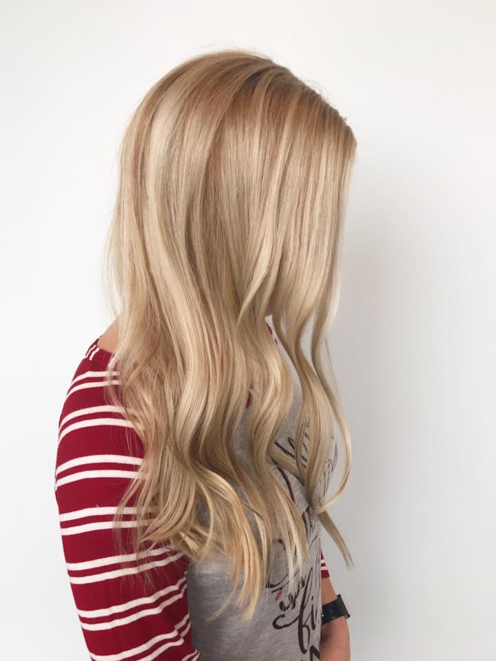 _lifestyleloop's tweet photo. How often should I wash my hair? answer in the new blog post --> https://t.co/gd3UbPOHdS #hair #hairtips #haircare #guestblog #BloggingGals #newblogpost @FemBloggers @BBlogRT @love_amika @pureology @KevinMurphyIntl #lovekm #LifestyleBlogger #beautyblogger https://t.co/cf8grwYXNG