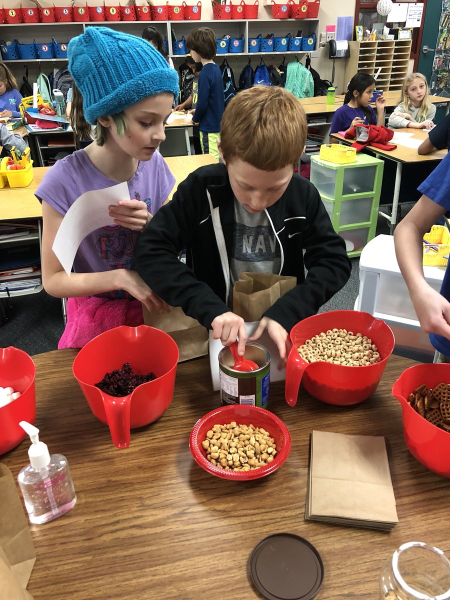 laetatia's tweet photo. Following a recipe to make an afternoon snack.....procedural text is fun!@PowellCISD https://t.co/kMORYVw3Hq