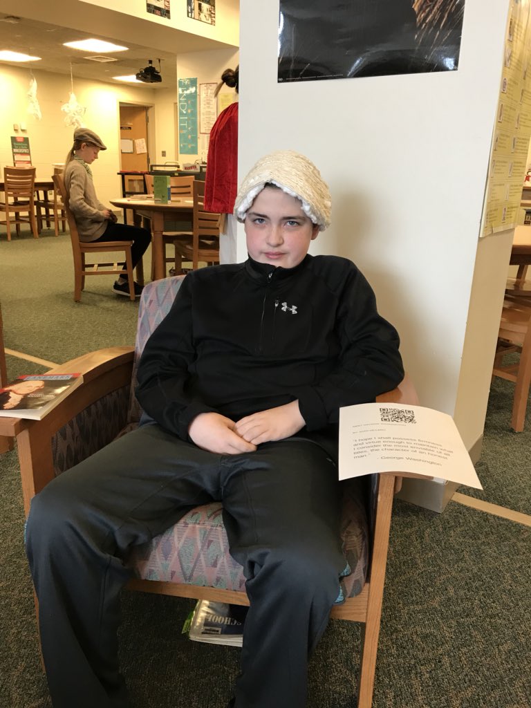 edelgrego's tweet photo. Memoir Wax Museum! #greenteam #strongms #rsd13ct https://t.co/6YRICkCr5c