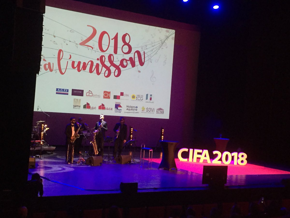 cottineauD's tweet photo. Ce fut un immense plaisir et un honneur pour @Promotelec de participer au jury du challenge organisé pour la convention du groupe CIFA, toutes ses filiales. Merci à la Présidente du jury, @CcileRENAUD. Très bel après-midi.             @ODESBREE @igc_maisons @LCAFFB https://t.co/26LnSYR2L7