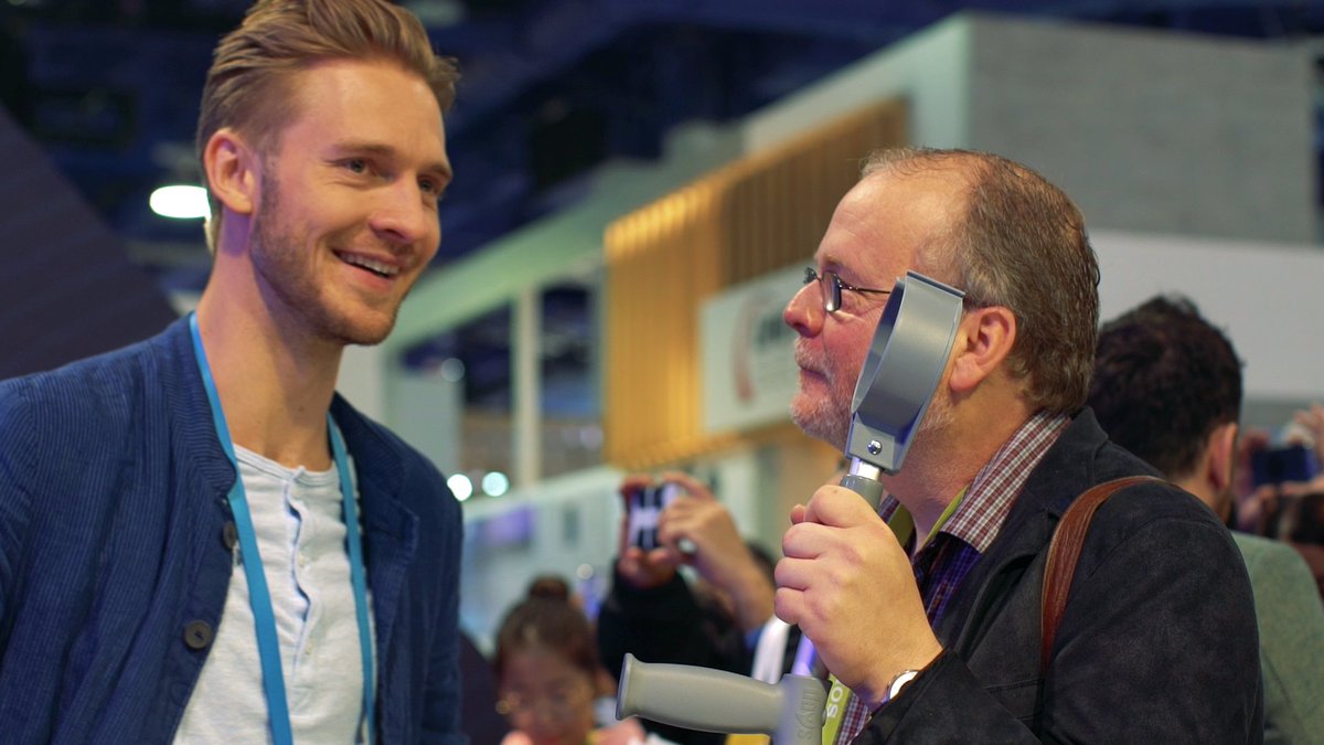 HYPERVSN's tweet photo. Meet Kino-mo Co-Founders at #CES2018, learn about the #Hypervsn technology first-hand! #HypervsnCES2018 https://t.co/kTCUnWesxL
