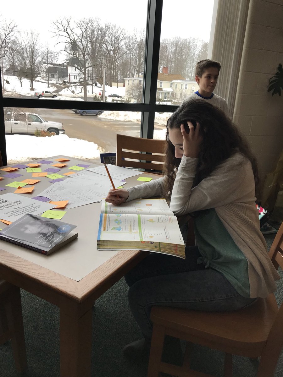edelgrego's tweet photo. Memoir Wax Museum! #strongms #greenteam #rsd13ct https://t.co/KwzcpppkrF