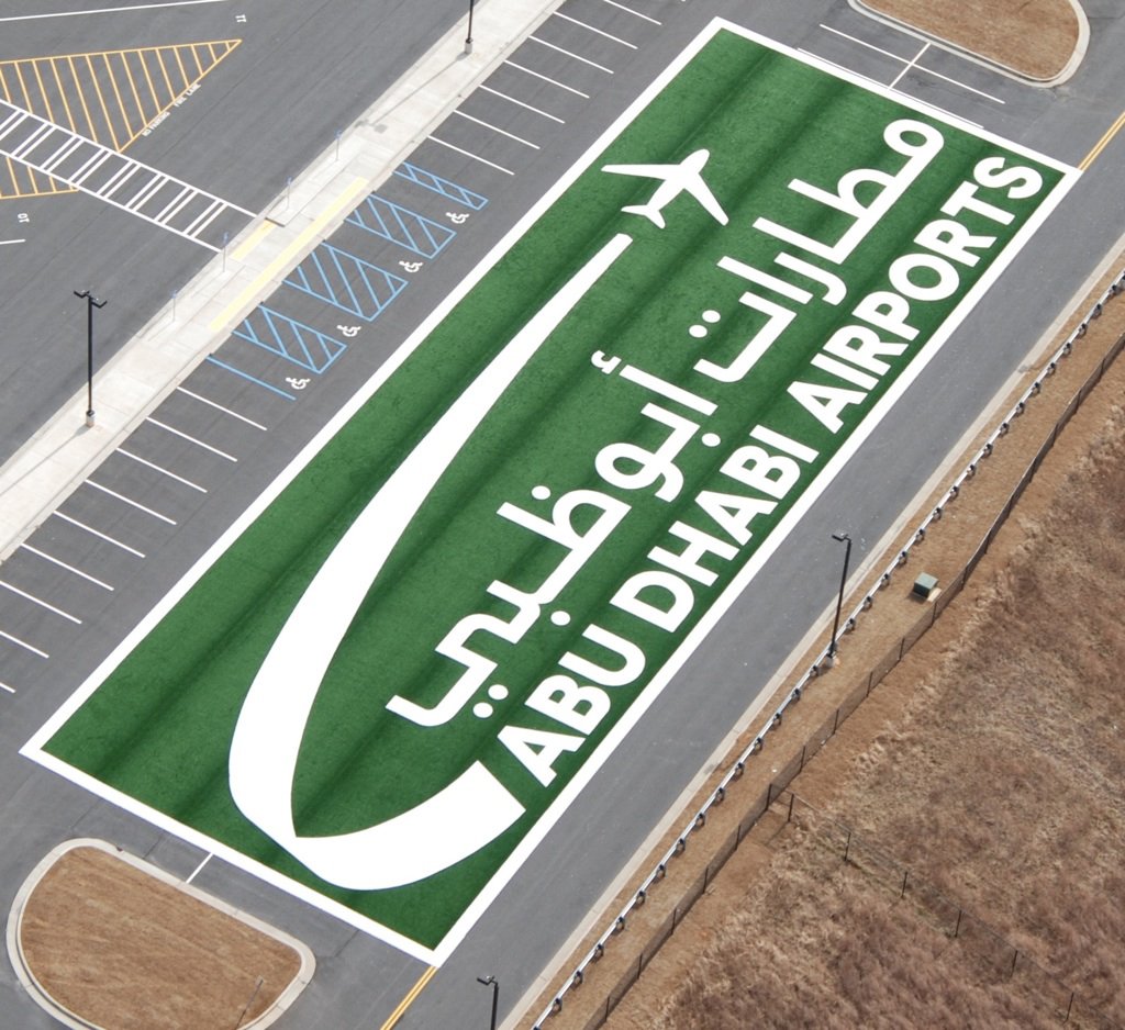 actglobalturf's tweet photo. Did you know that the logo at Abu Dhabi Airport is 120,000 square meters long and is the first ever logo using aviation turf? #AvTurf #InnovateMore https://t.co/1X1KZD06Fm