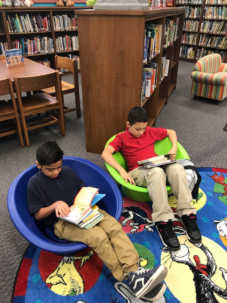 Alternative seating for the library #ibdenton