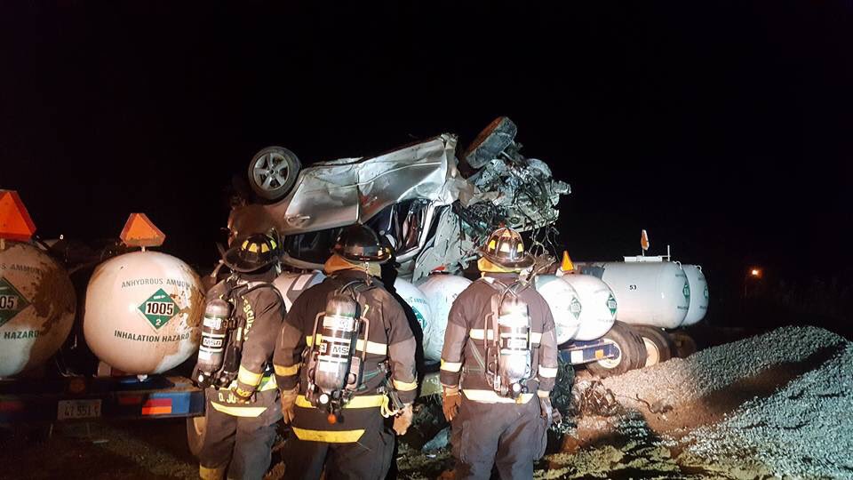 This is a real incident that happened south of Springfield IL in Witt Fire Dist. For those of you in Ag Retail and in the #FireService, how do you plan for something like this? In my years as an officer on the FD I don’t know that I’ve ever seen anything like it. #FarmSafety