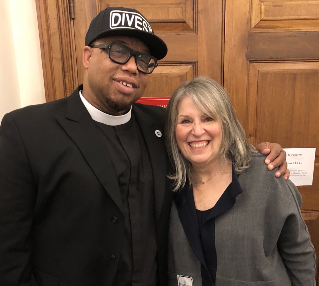 SusanWTurnbull's tweet photo. @RevYearwood @hiphopcaucus you rock! #endfossilfuels #saveCPP https://t.co/UuQp1dnqNV