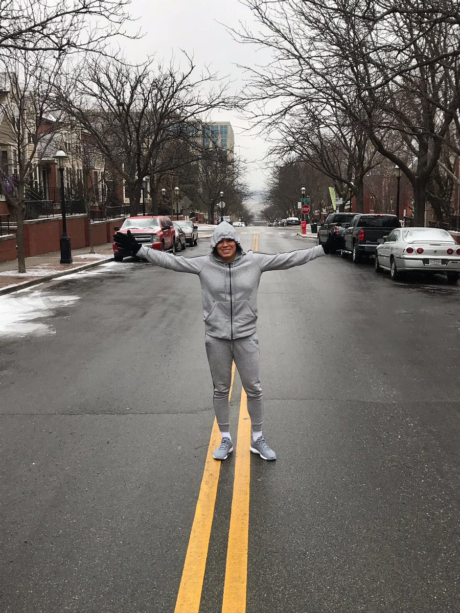 Amanda_Leoa's tweet photo. Kansas City ❄️ #invicta27 https://t.co/iwGG3iROQF