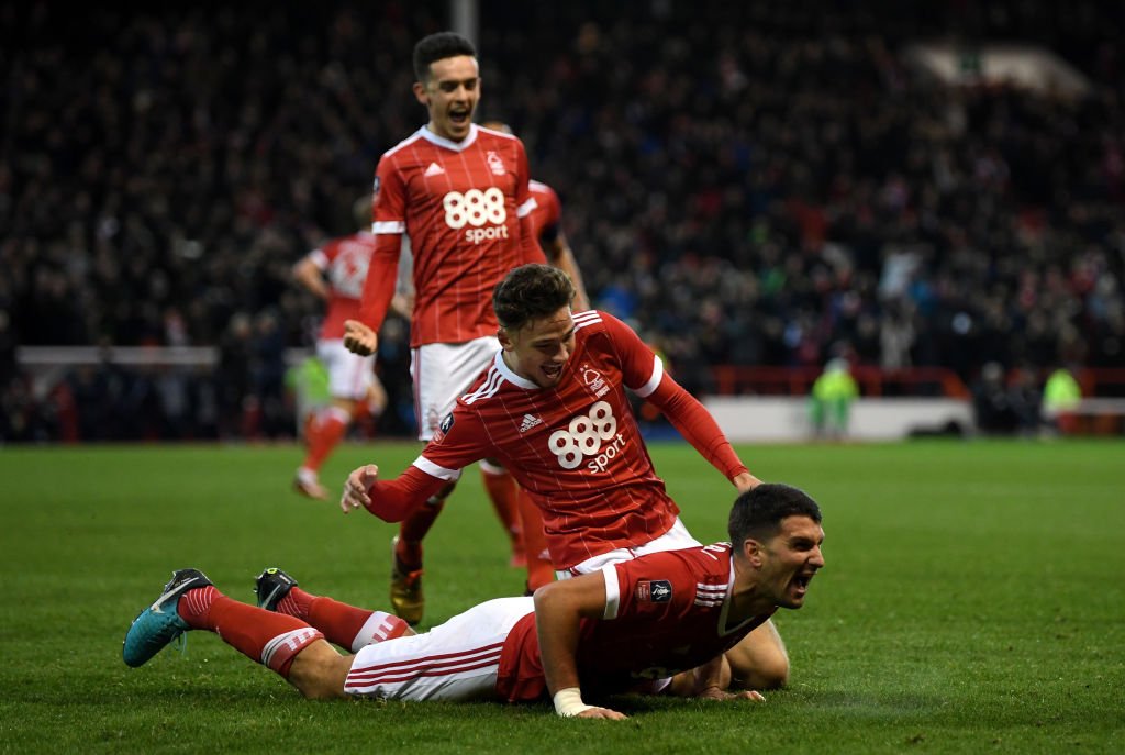 BBCSport's tweet photo. "I had to charge my phone three times in one day and I hadn't used it once!"
@EricLichaj's wife had to give in after #GetEricADog kicked off following his brace against Arsenal.
https://t.co/eIHMSpbJzw https://t.co/8BTihxCZ1t