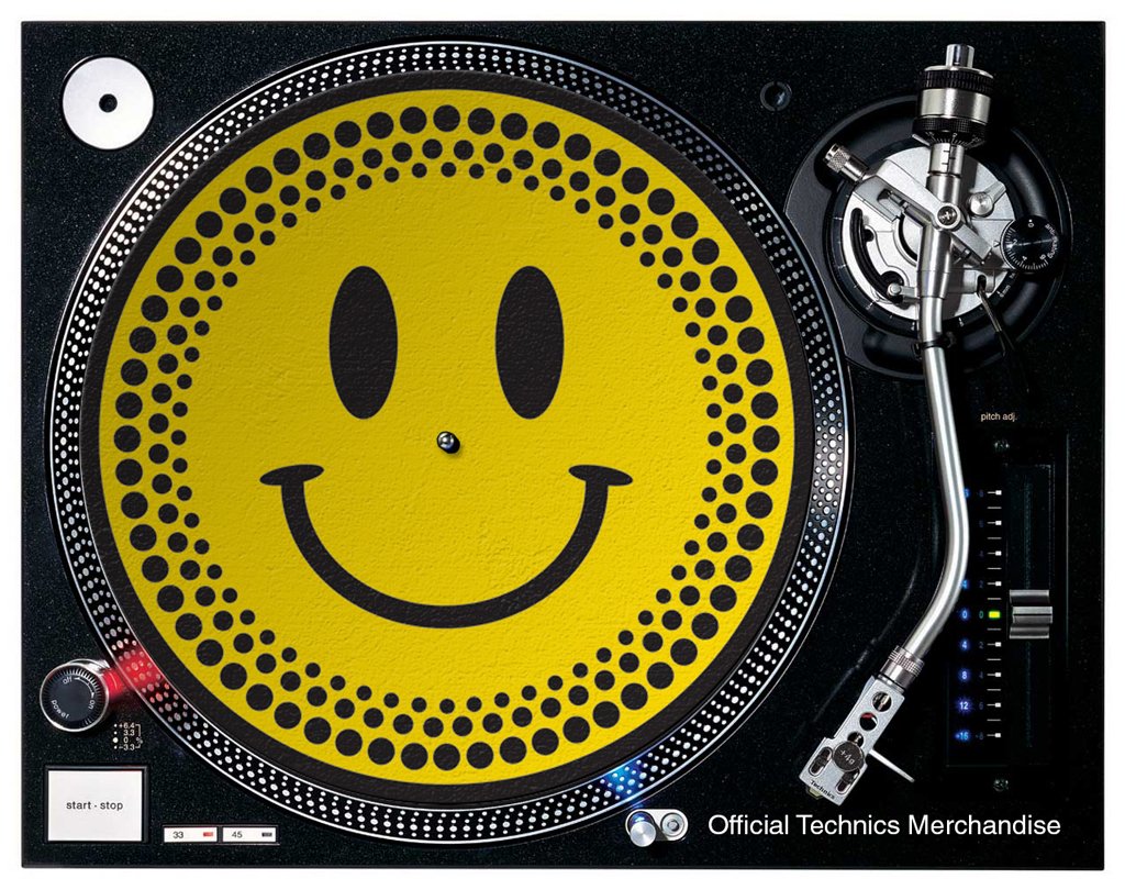 DMCDJchamps's tweet photo. #TeachThemYoung #BornToDj #MyGeneration
Protect your turntables from dust, spills & other particles!
DMC slipmats are made from the highest quality, hard wearing, dependable felt. The world's no.1 slipmat supplier.
Ebay store: https://t.co/lEucqOtZHd … https://t.co/qzA7V0Ebm3