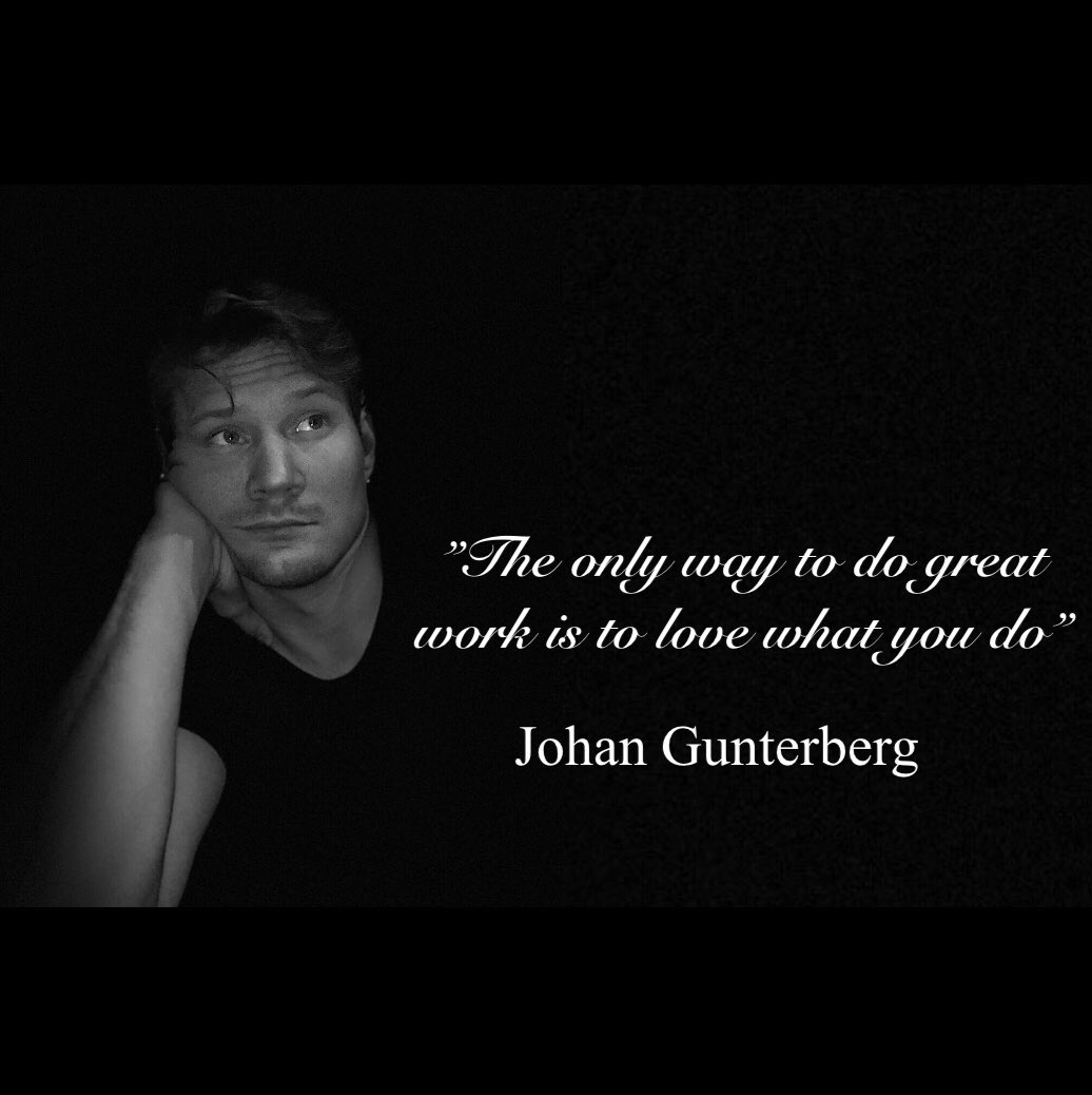 JohanGunterberg's tweet photo. Det bästa med iPhone X är fan att man kan ta såna här porträttbilder i scenljus. Sen kan man sno ett välkänt citat och låtsas som att man kommit på det och se jävligt smart ut. Och alla som ser bilden tror att man kommit på det själv. https://t.co/nVF6oCOw4G