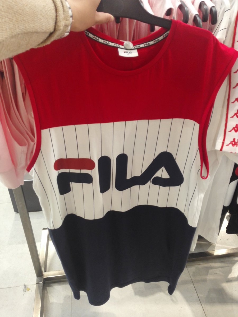 LittleMMBlog's tweet image. Dear @sportsceneSA i've been hunting for big sizes to go with my hijabi sense of style, could you make some more? #cantfinditanywhere #InDyingNeed