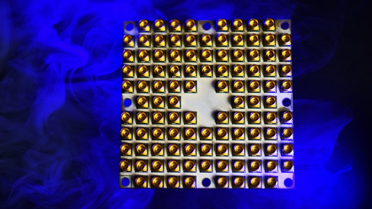 intel's tweet photo. #AI requires massive computing power. The Intel 49 qubit quantum chip announced at #CES2018 meets the challenge with faster compute speeds than ever before. https://t.co/aorYS6CJTX