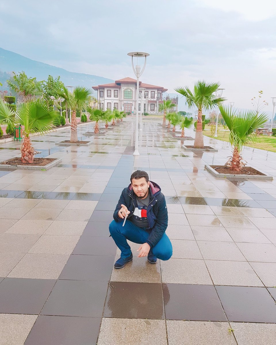 إن لم تتقن فن التجاهل..
ستخسر الكثير وأولهم عافيتك...

#أبوعبدالرحمن_الجميلي