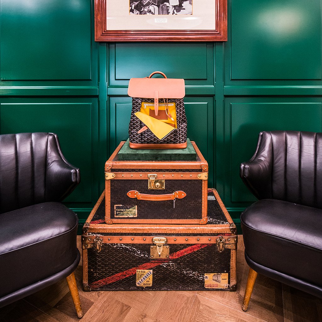 Goyard's tweet photo. Seamlessly blending #StoriedSkills #TimelessAppeal &amp; #ContemporaryEdge the #AlpinBackpack embodies what @Goyard is all about https://t.co/3adWXT2WT0