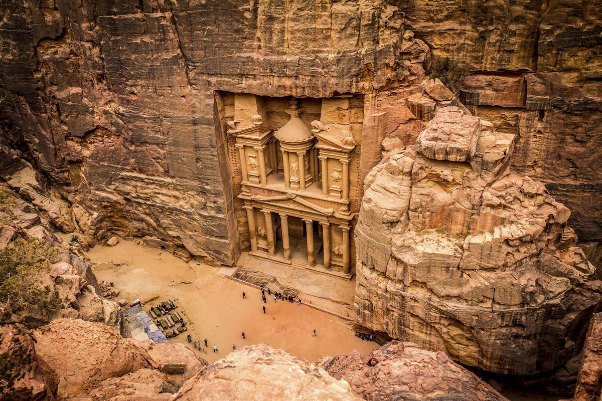 TheRealHikeUp's tweet photo. Thinking about going to #Israel, one of 2018's top travel destinations?  Here are 7 things you should know before booking a tour #adventuretravel   https://t.co/UUYy7EOQ0S https://t.co/ICjzGMM9dt