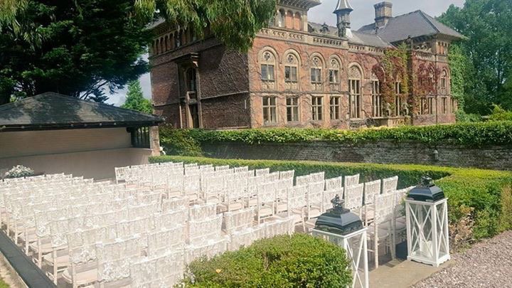 Our beautiful outdoor ceremony space is proving to be a very popular choice for 2018/19!
Info@soughtonhall.co.uk
#Northwales #Flintshire
