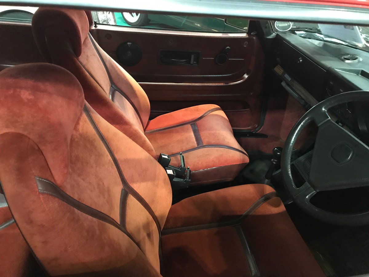 Rockstarscars's tweet photo. The epitome of 1970's cool today at the Autosport show, took these pics of this beauty, The interior was amazing.. for sale in COYS for #ThePollitt Please retweet. https://t.co/nWqZDbob4m