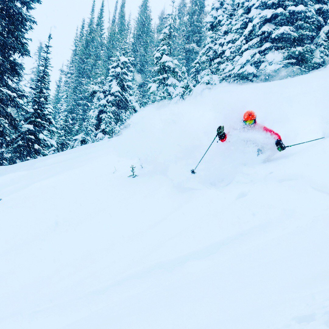 sunpeaksnews's tweet photo. Top 3 all time days #skibc #SunPeaks #Kamloops https://t.co/qKhcCgpqnx https://t.co/RdTIFnEXWh