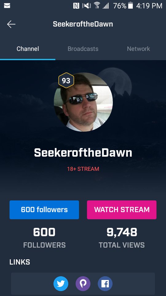 SeekerotheDawn's tweet photo. So this happened, as I ended my @WatchMixer stream, in the wee hours this morning https://t.co/O1Q44aqpej